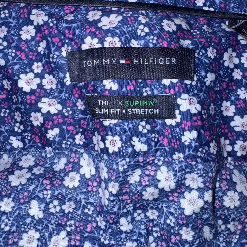 Tommy Hilfiger TH Flex Supima Slim Fit Stretch Navy Floral Button-Down Shirt - Picture 7 of 7